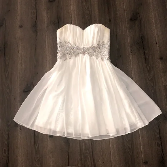 B. Smart | Dresses | White Sequined Mini Size Dress | Poshmark